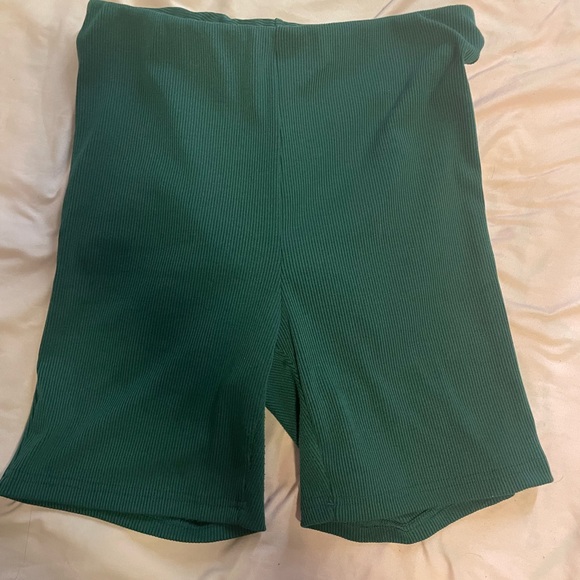 SHEIN sxy ribbed scrunch butt high waist biker shorts - Picture 4 of 6